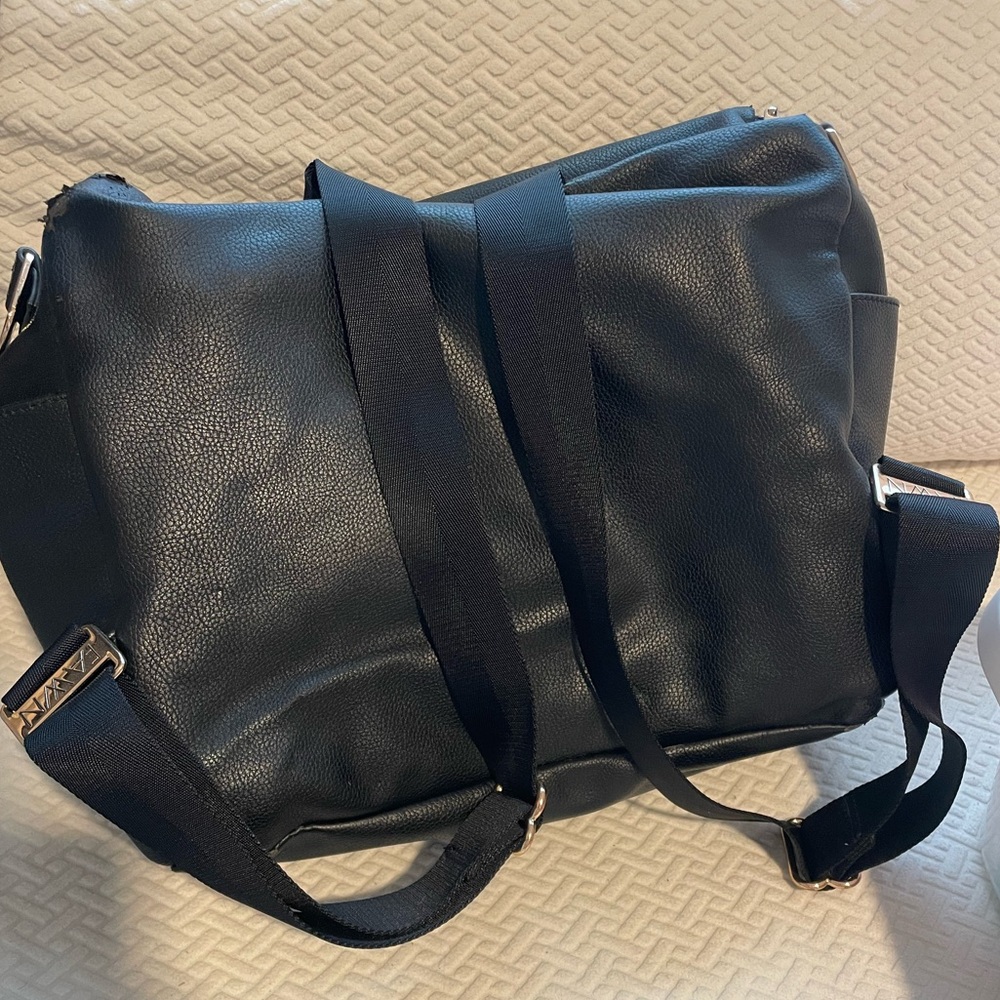 Fawn Design Diaper Bag - Picture 2 of 5